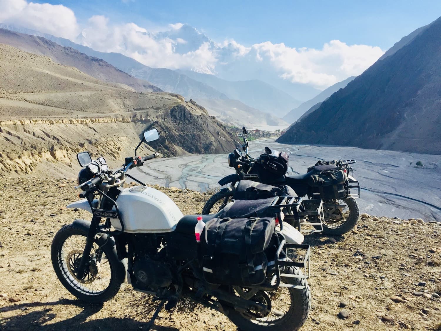 pokhara-bike-rental-royal-enfield-himalayan